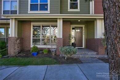 2535 NW Crossing Dr, Bend, OR 97701 - photo 2