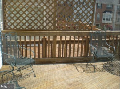 5305 Sandyford St, Alexandria, VA 22315 - photo 7