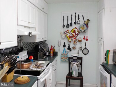 3167 Adderley Ct, Silver Spring, MD 20906 - photo 3