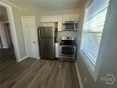 13 W 52nd St, Savannah, GA 31405 - photo 3