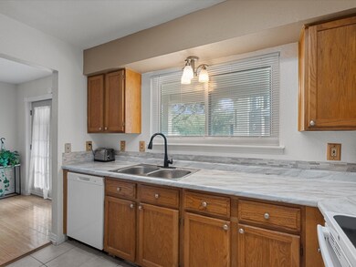 18515 Egret Bay Blvd unit 1101, Houston, TX 77058 - photo 6