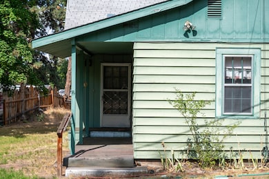 12_61494-sw-blakely-rd-125