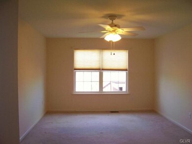 262 Park Ridge Dr, Easton, PA 18040 - photo 6