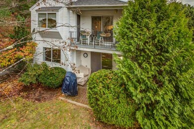 135 Amherst St unit 16, Amherst, NH 03031 - photo 3