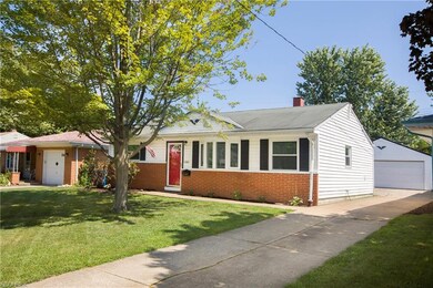 345 Thelma Dr, Sheffield Lake, OH 44054 - photo 3