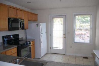 83 Boxberry Ln, Rockland, MA 02370 - photo 2