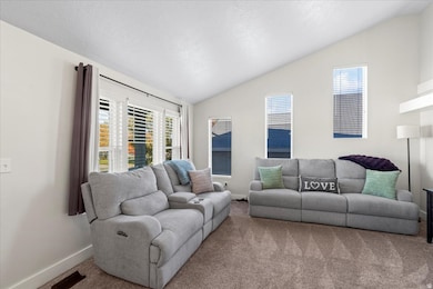 4973 Diamondback Dr, Riverton, UT 84096 - photo 5