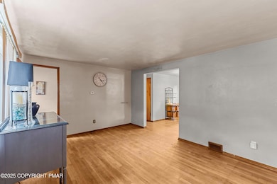 7841mark-theismedia-006-img_0435n