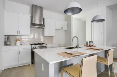 5515 Bryan Pkwy unit 105, Dallas, TX 75206 - photo 2