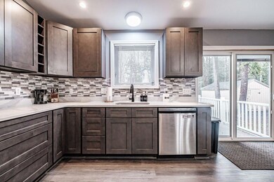 10 Moon Cir, Limerick, ME 04048 - photo 7