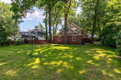 196 Laurel St, Longmeadow, MA 01106 - photo 5