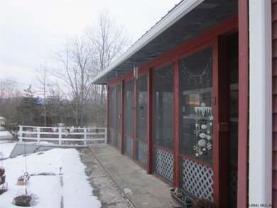 694 Schoharie Turnpike, Athens, NY 12015 - photo 4