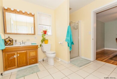 9 Kelton Ct, Albany, NY 12209 - photo 7