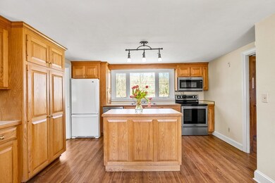 317 Gannett Rd, Scituate, MA 02066 - photo 6