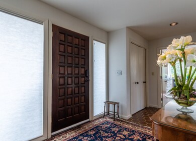 8 Beverlee Dr, Nashua, NH 03064 - photo 3