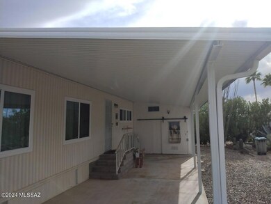 6045 Bar X Carport
