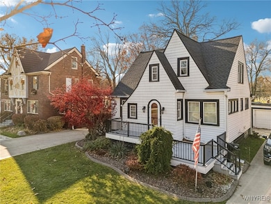 17 S Shore Blvd, Buffalo, NY 14218 - photo 2