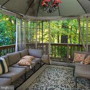 20832 Amber Hill Ct, Germantown, MD 20874 - photo 4