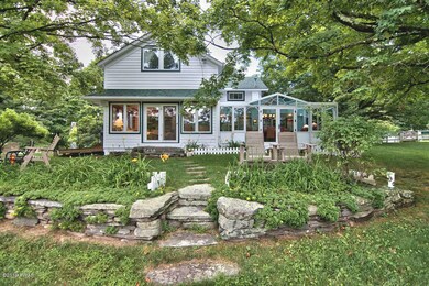 140 Johnny Bee Rd, Dingmans Ferry, PA 18328 - photo 5