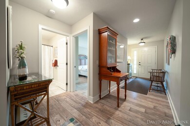5-web-or-mls-357-turnberry-way