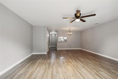 26 Brandon Hall Dr unit B, Destrehan, LA 70047 - photo 4