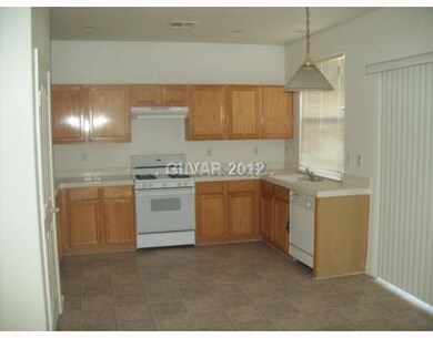 unlisted-address, Las Vegas, NV 89117 - photo 2