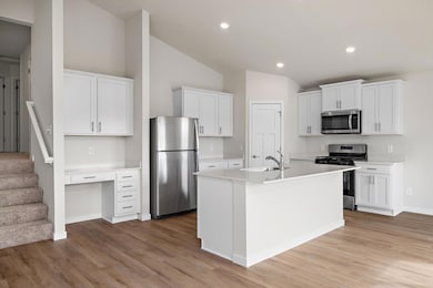 618 Redwood Loop N, Cambridge, MN 55008 - photo 4