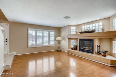 09 Living Room