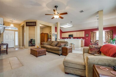 2821 Hollow Ridge Dr, Denton, TX 76210 - photo 5