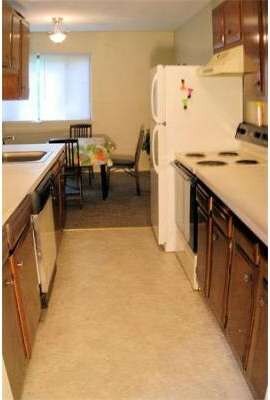 170 E Hadley Rd unit 93, Amherst, MA 01002 - photo 6