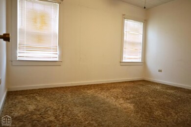 121 S 12th St, Paragould, AR 72450 - photo 4