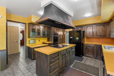 6209 Litchfield Ln, Kalamazoo, MI 49009 - photo 7