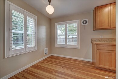 1105 E 31st St, Bremerton, WA 98310 - photo 7