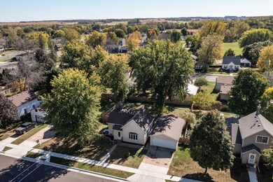 405 4th St SW, Pine Island, MN 55963 - photo 6