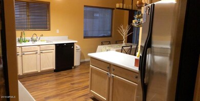 998 E Mission Dr, Tempe, AZ 85283 - photo 2