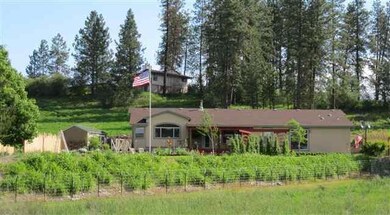 617 N Ridge St, Chewelah, WA 99109 - photo 2