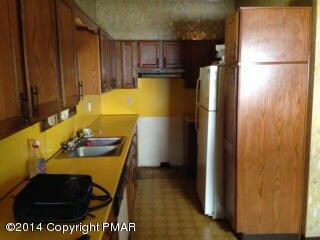 236 Main St, Moosic, PA 18507 - photo 5