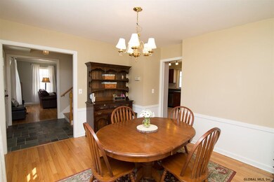 14 Carriage Rd, Delmar, NY 12054 - photo 5
