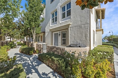 6398 Pegasus Ct, Eastvale, CA 91752 - photo 2