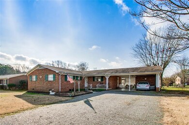 509 Jordan Ave, Asheboro, NC 27203 - photo 2