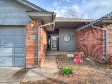 609 Night Hawk Dr, Norman, OK 73072 - photo 2
