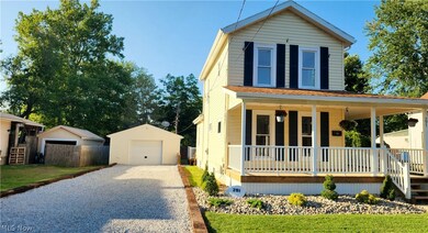 291 Vine St, Geneva, OH 44041 - photo 3