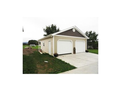 2 CAR DETACHED GARAGE