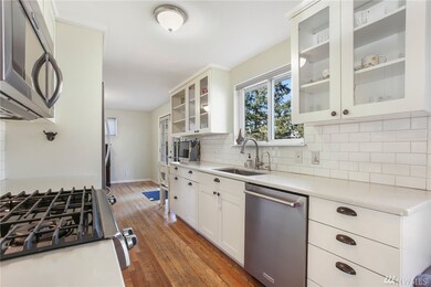 9825 240th Place SW, Edmonds, WA 98020 - photo 5