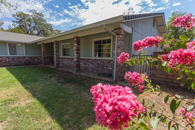 FrontYard2