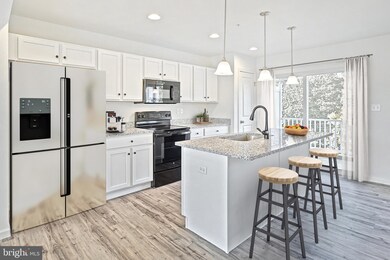 4349 Forbes Dr, Stewartstown, PA 17363 - photo 5