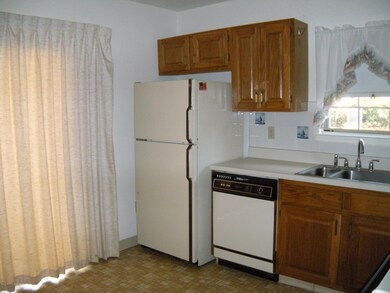 21 Morning Glory Ln, Whiting, NJ 08759 - photo 4