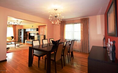 (6) Kitchen