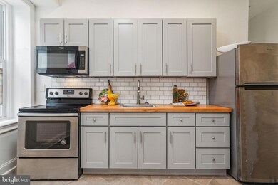 2814 W Oxford St, Philadelphia, PA 19121 - photo 6