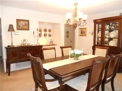 Family room/dining room and wet bar